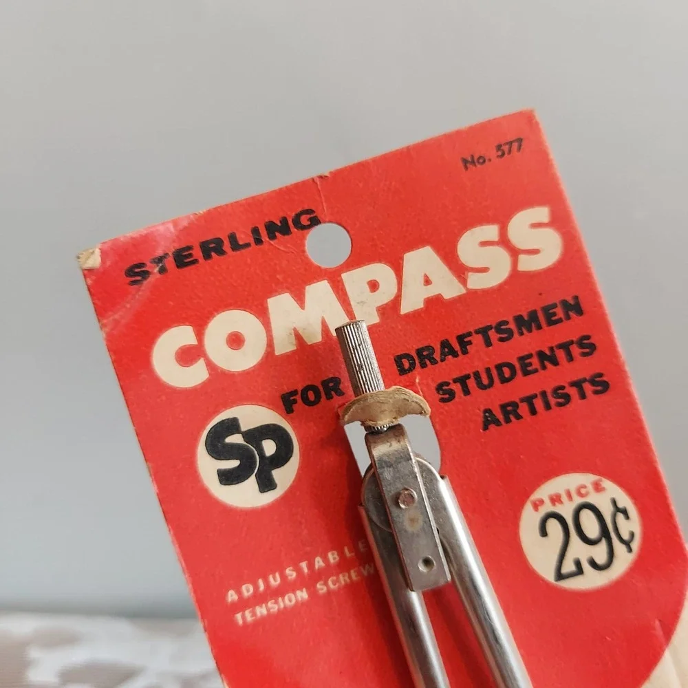 Vintage 1958 Sterling Plastics No 577 Compass with Lead Capsule New Old Stock